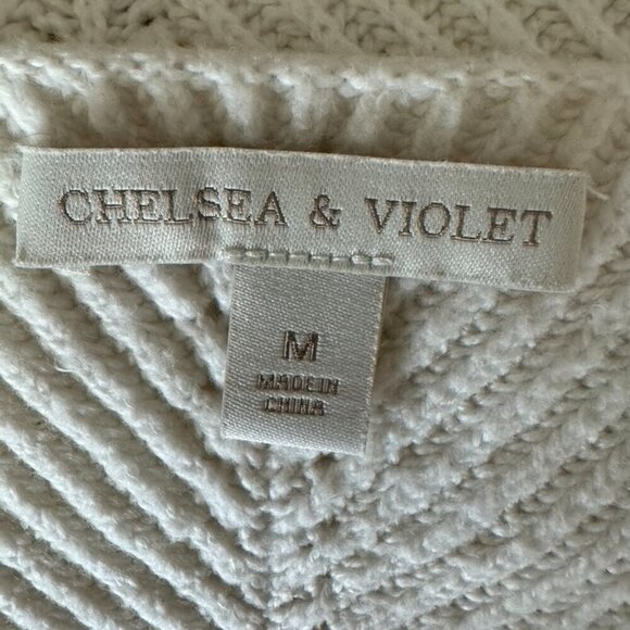 RESELLER MYSTERY BOX 10 Assorted Women's Items Various‎ Sizes and Styles EUC - Picture 6 of 13